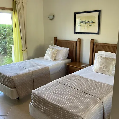 Апартаменты Boavista Lakeview Лагуш